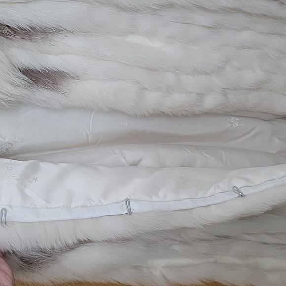 Saga Blue & Shadow Fox jacket - Picture 4 of 9